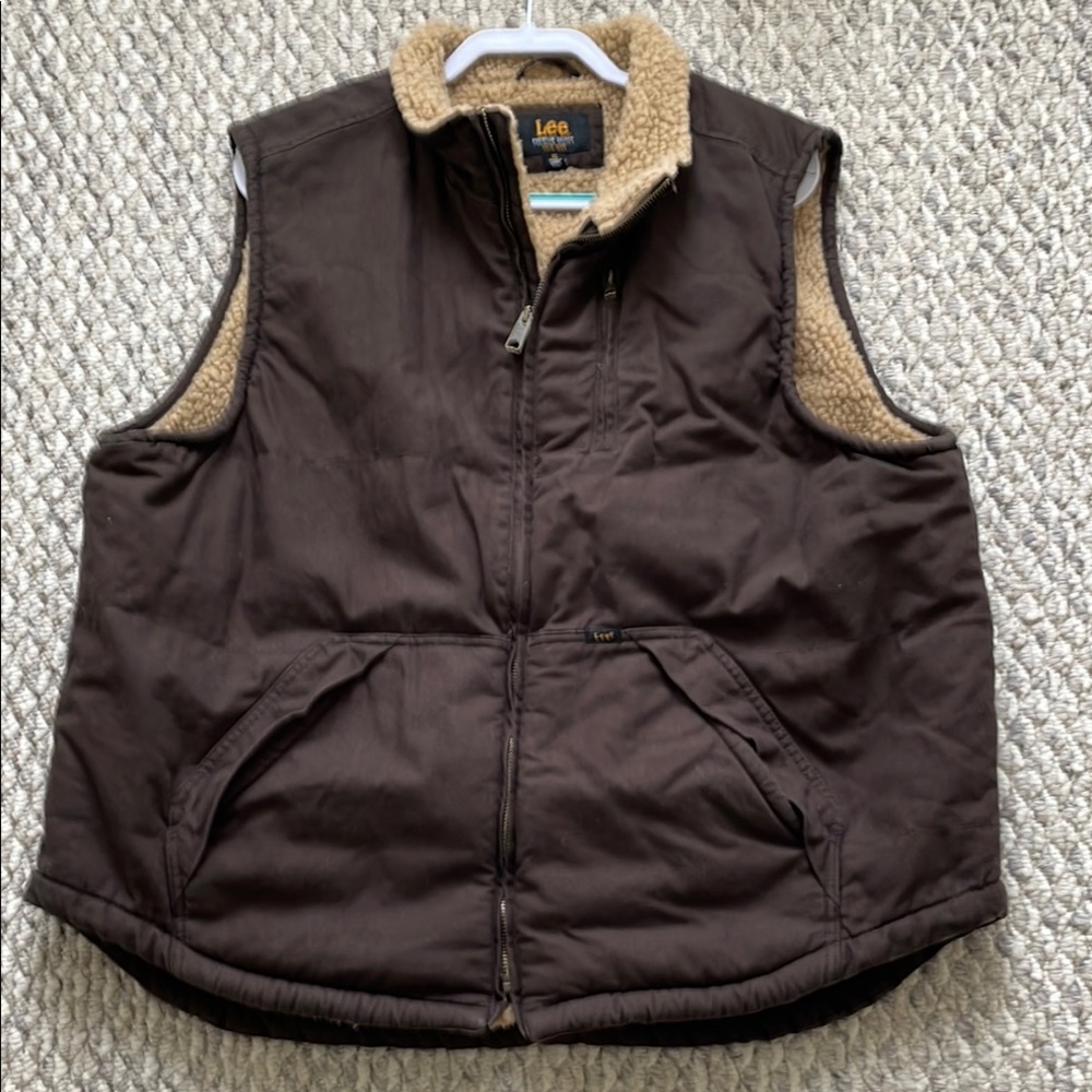 Men’s Lee Brown Vest with Tan Lining